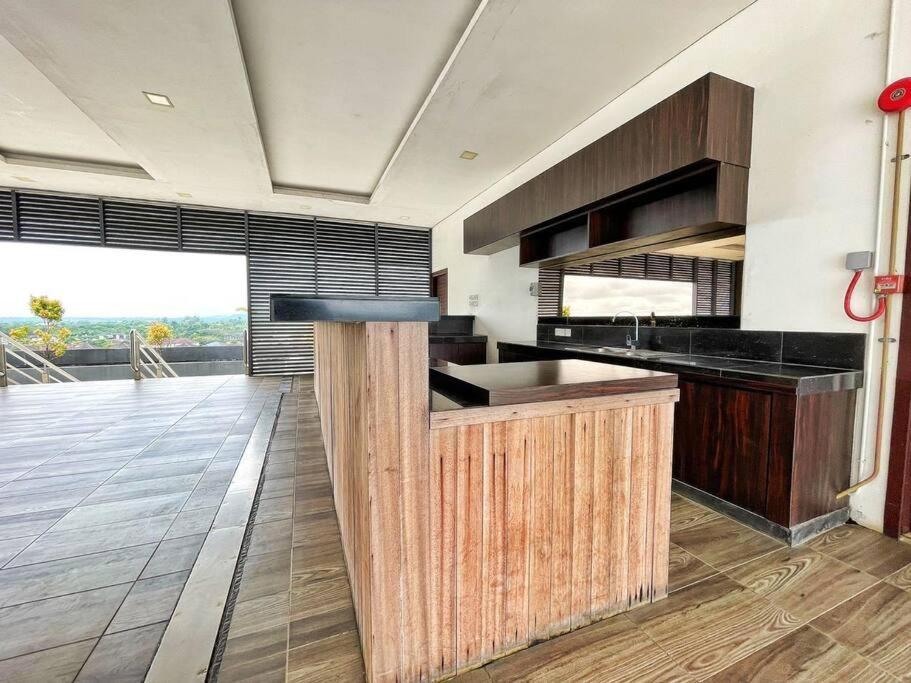 Teo Resident 2 Vivacity Jazz Suite 4 Кучинг Экстерьер фото