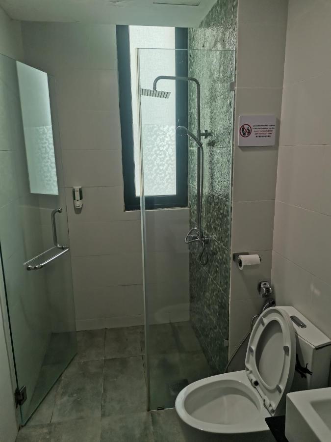 Teo Resident 2 Vivacity Jazz Suite 4 Кучинг Экстерьер фото